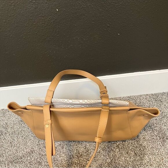 🌼 Spring Sale! 🌼 H by Halston Smooth Leather Satchel with Snake Embossed, NWT - Picture 11 of 12